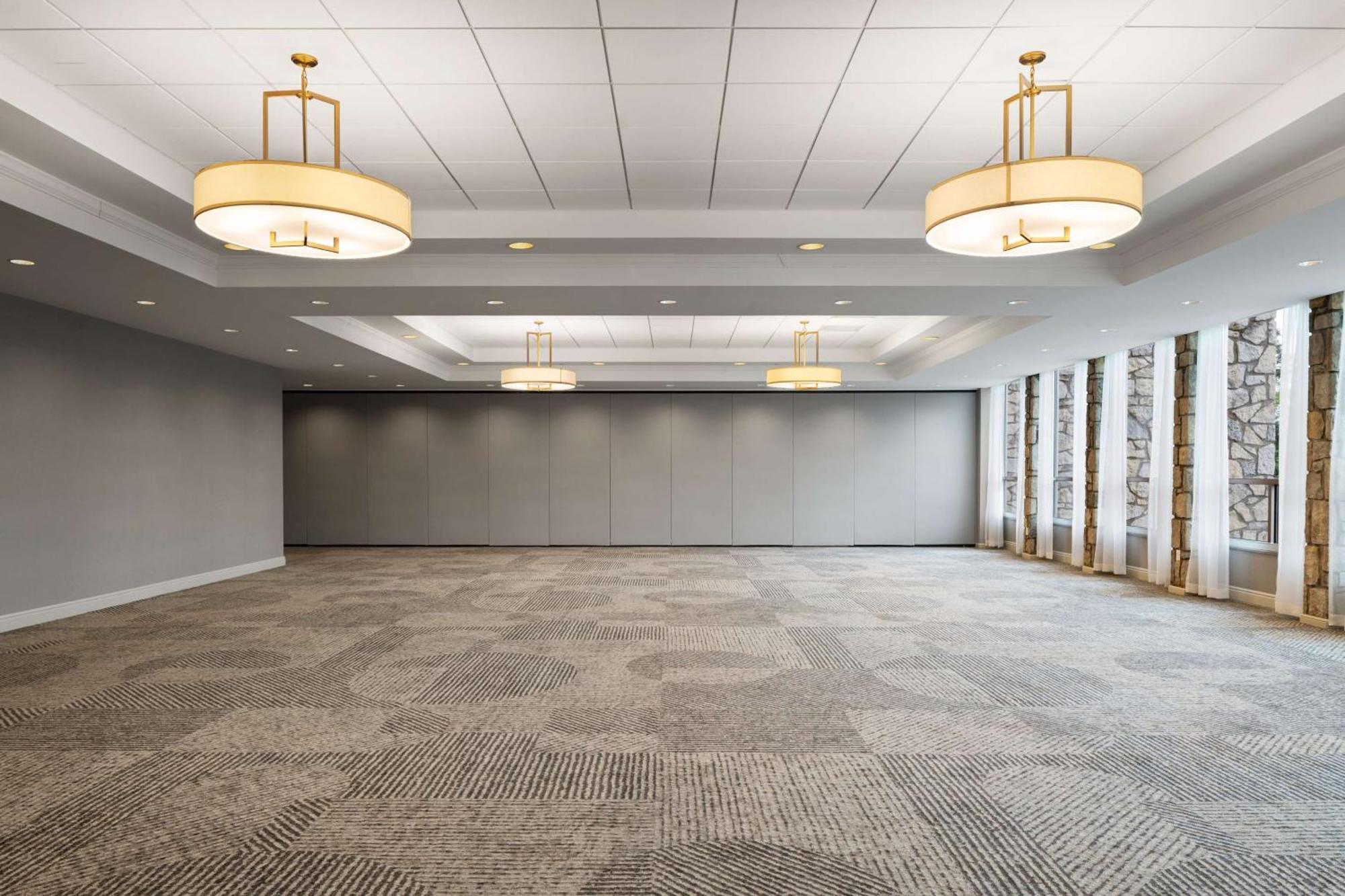 Отель Doubletree By Hilton Pittsburgh Airport Moon Township Экстерьер фото